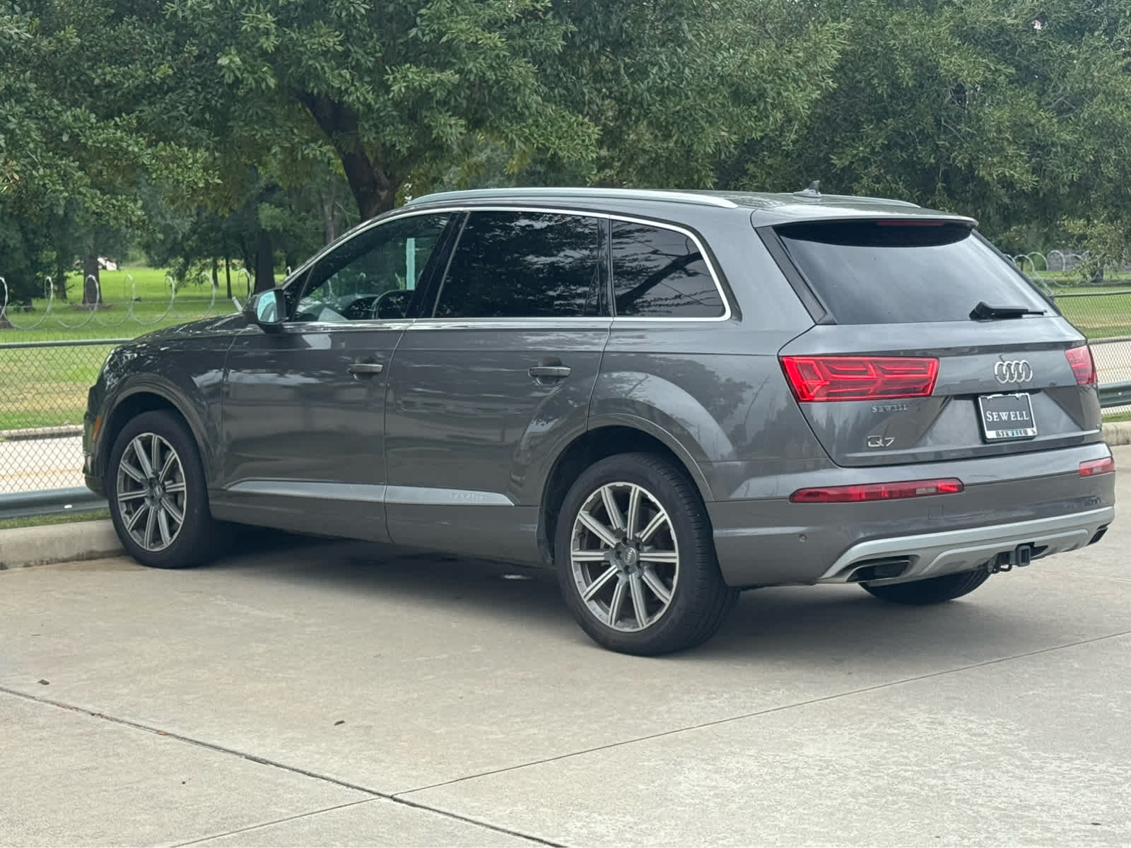Used 2019 Samurai Gray Metallic Audi Premium Plus image 8