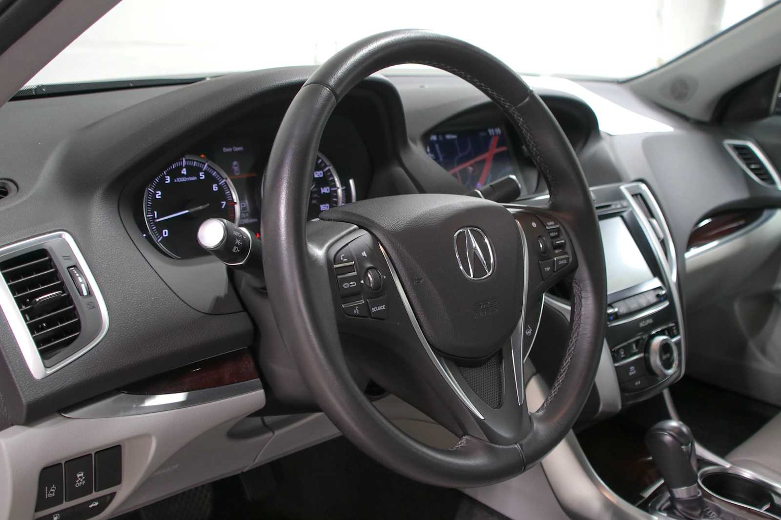 Used 2015 Graphite Luster Metallic Acura Tech image 10