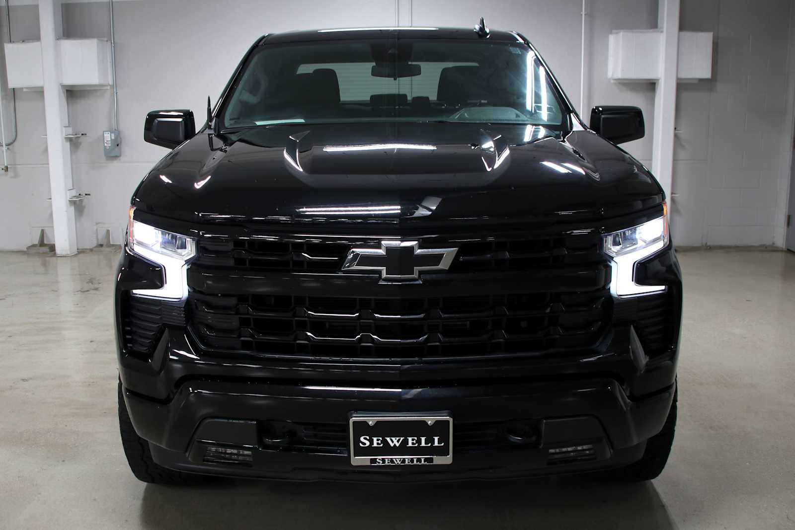 Used 2024 Black Chevrolet RST image 7