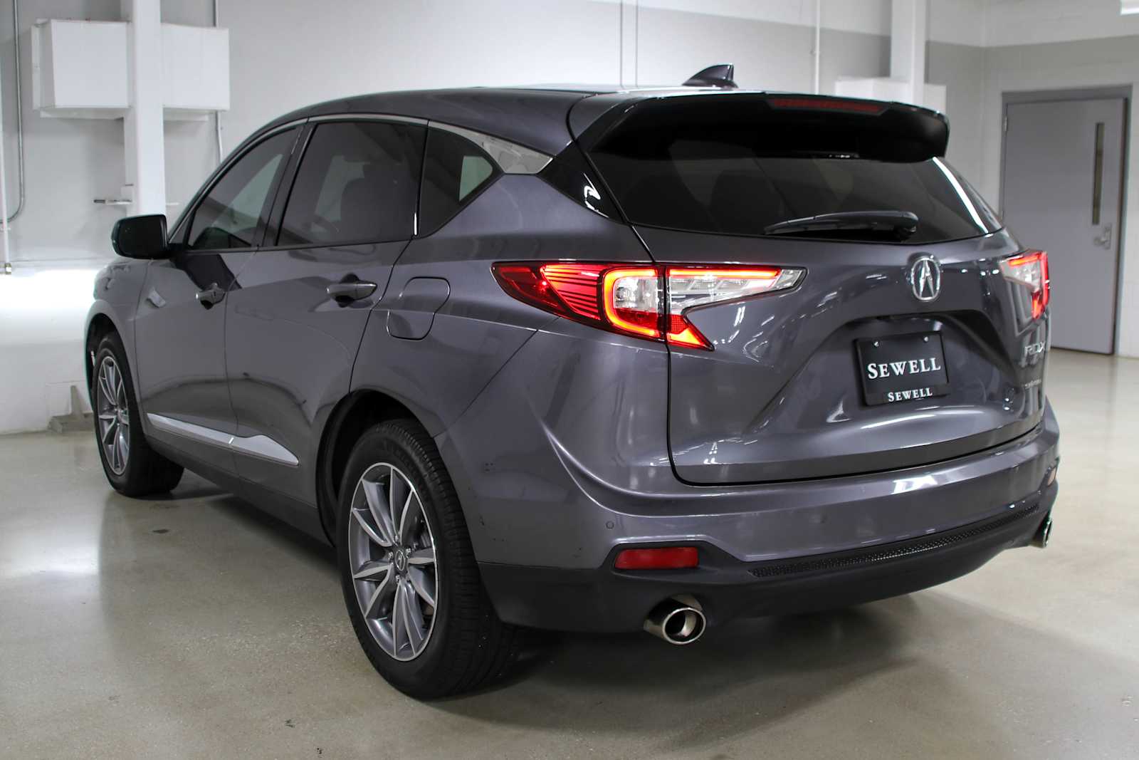 Used 2021 Modern Steel Metallic Acura w/Technology Package image 3