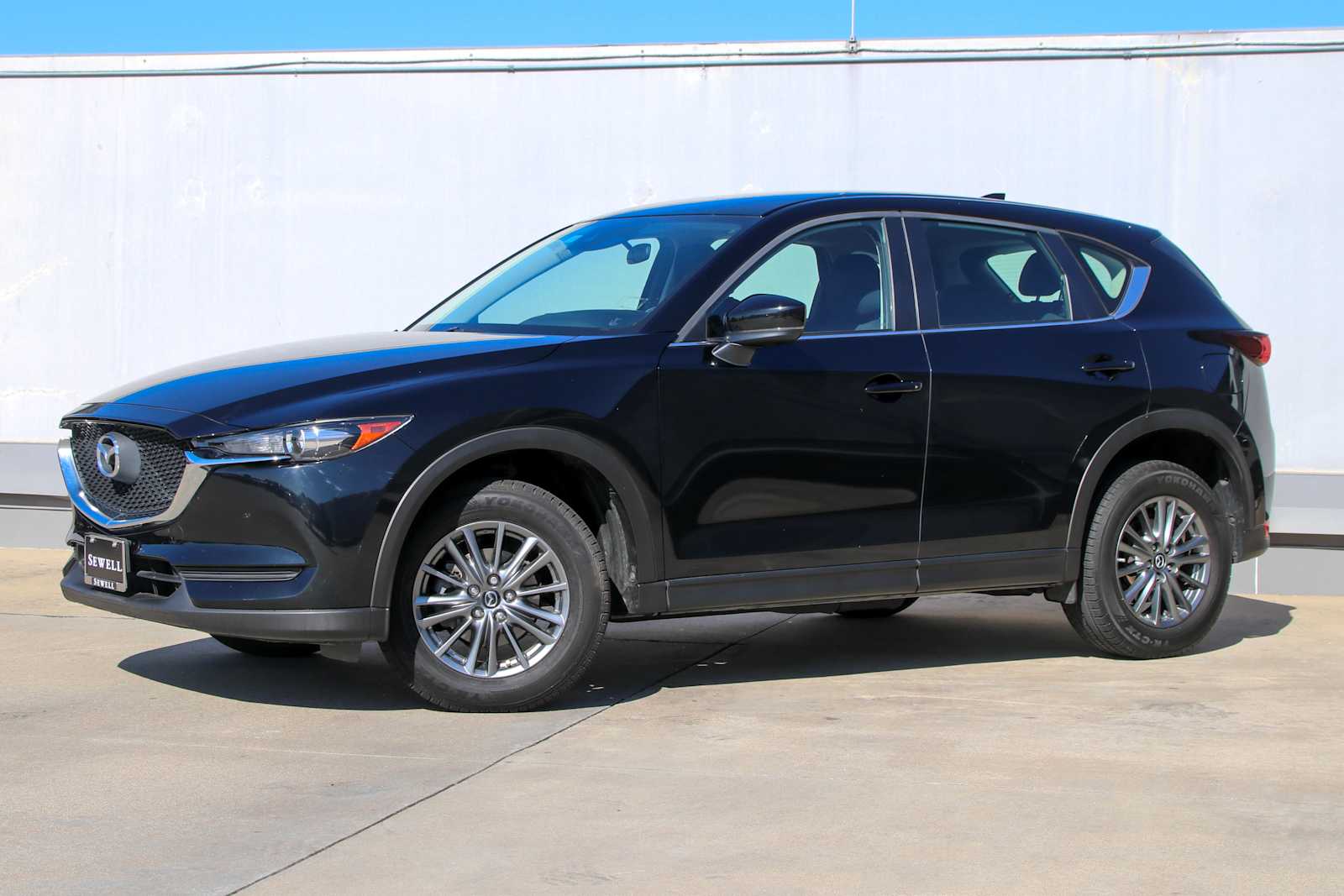 2018 Mazda CX-5 Sport's photo
