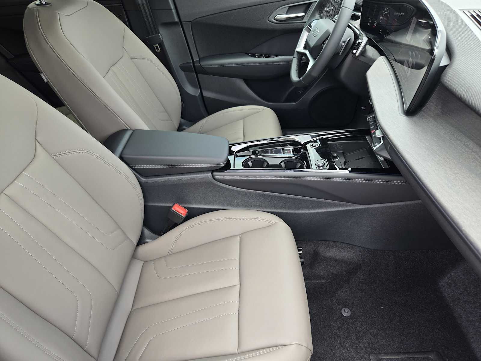New 2026 WHITE Audi S line image 9