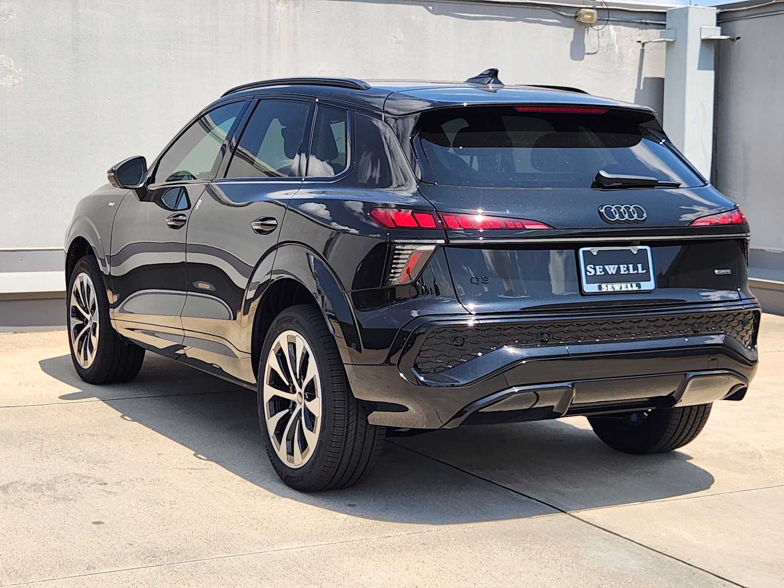 New 2026 BLACK Audi S line image 3