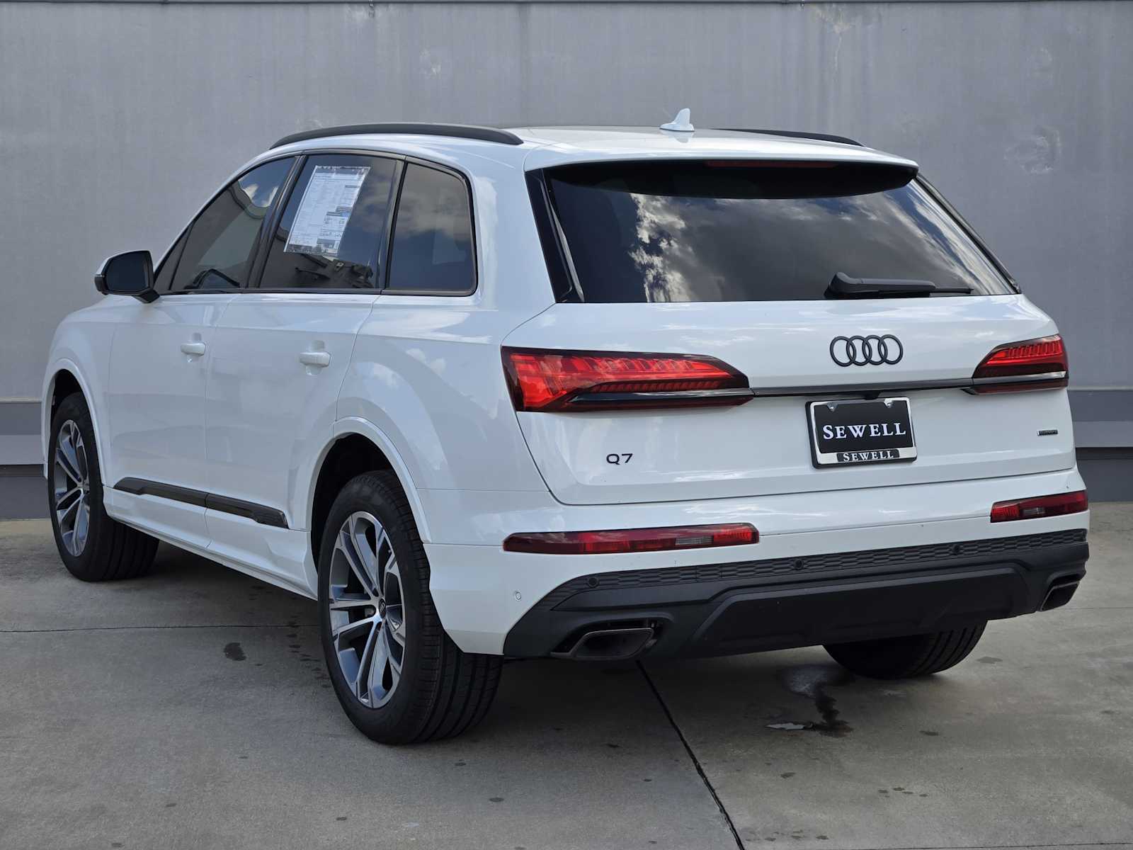 New 2026 WHITE Audi Premium image 4
