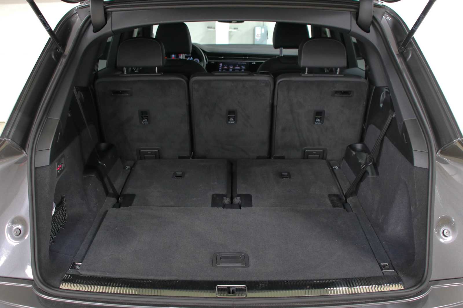 Certified Used 2026 Samurai Gray Metallic Audi Premium image 19