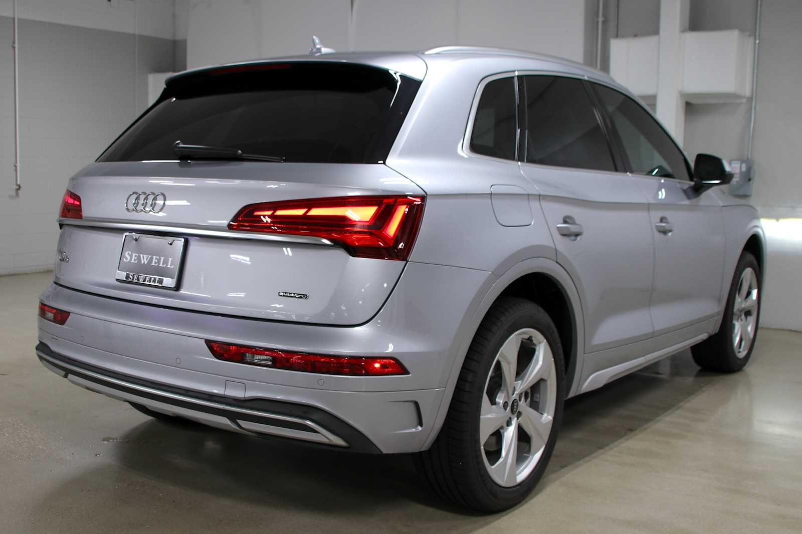 Certified Used 2021 Florett Silver Metallic Audi Premium Plus image 4
