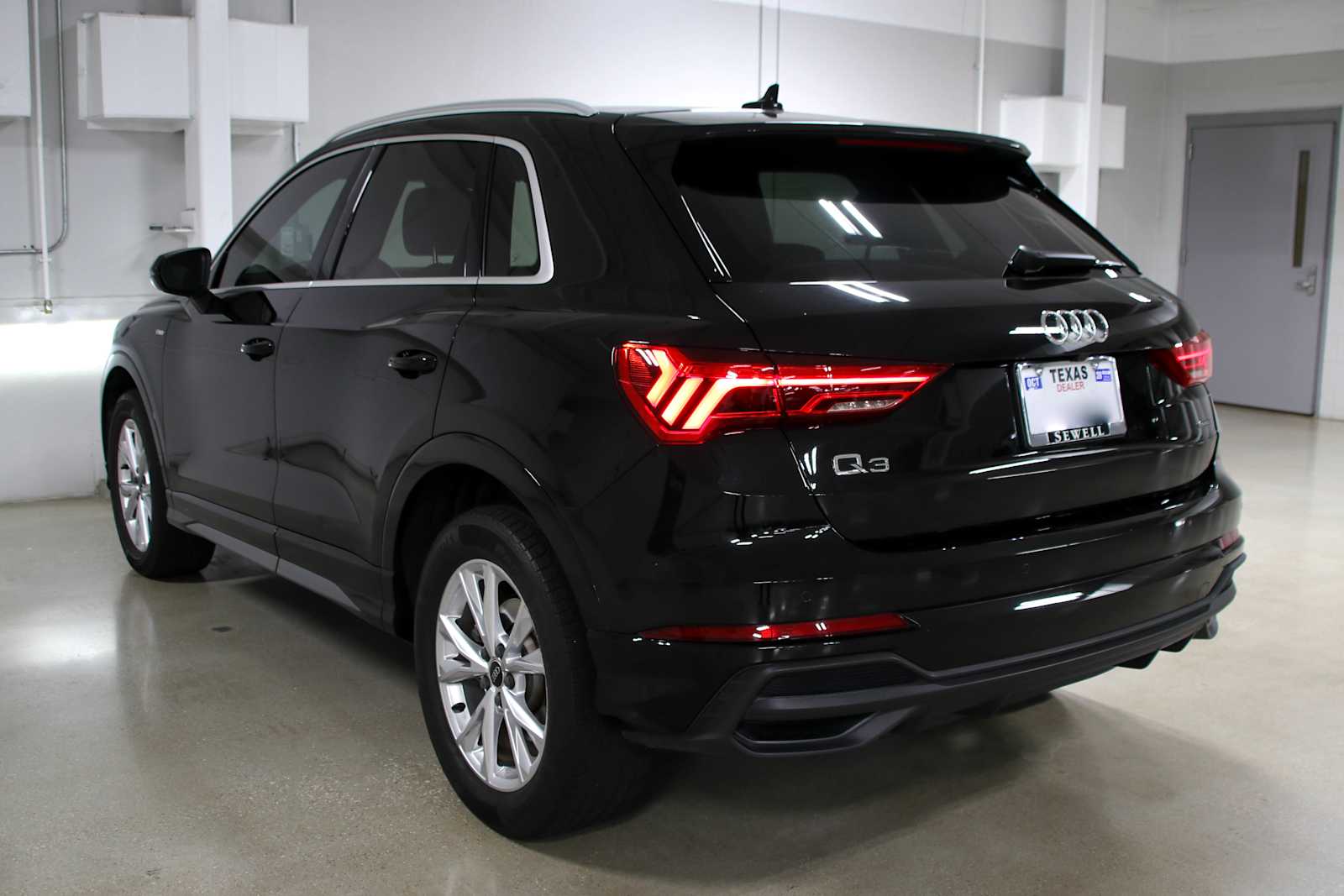 car-gallery-3