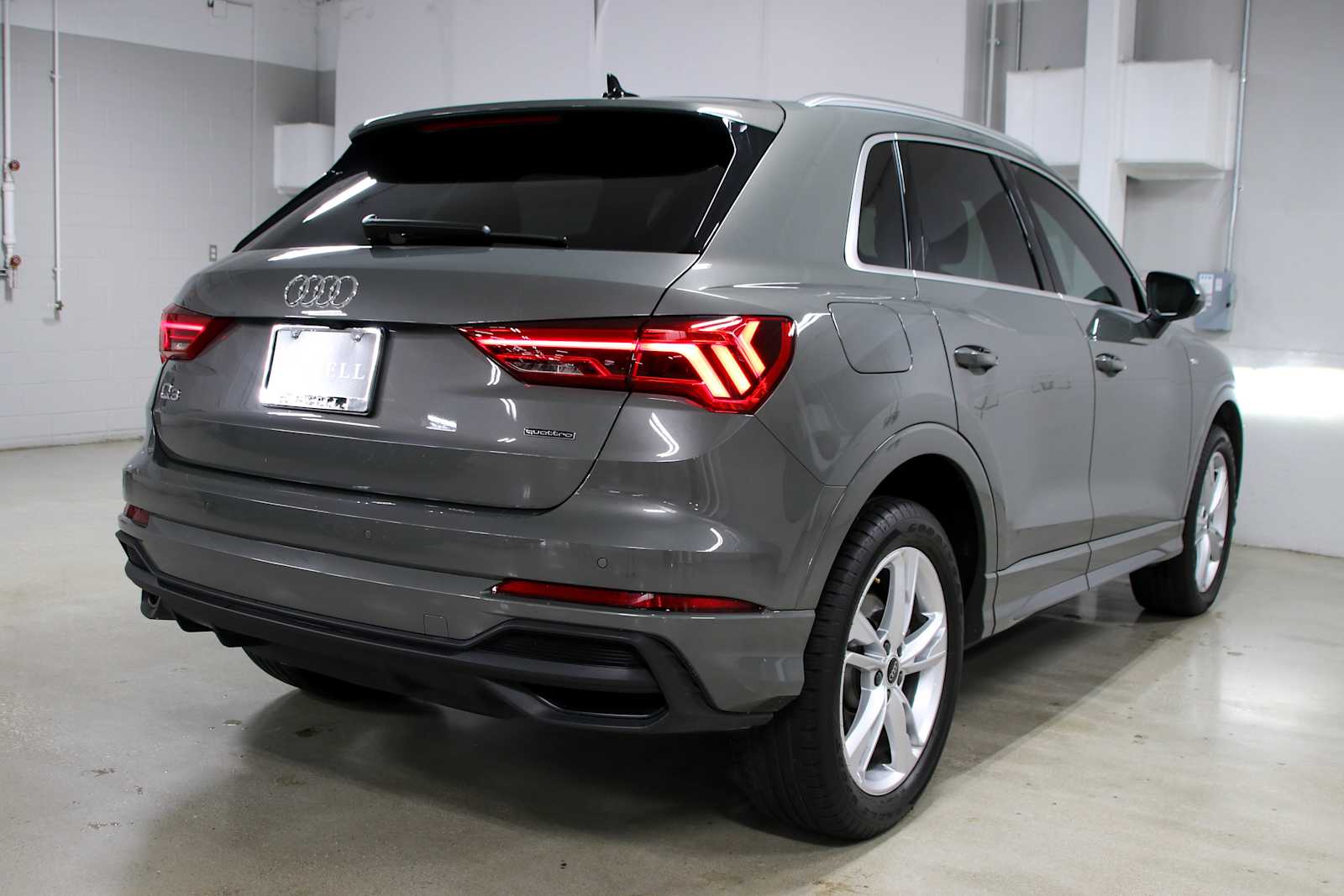 Certified Used 2024 Chronos Gray Metallic Audi S line Premium image 5