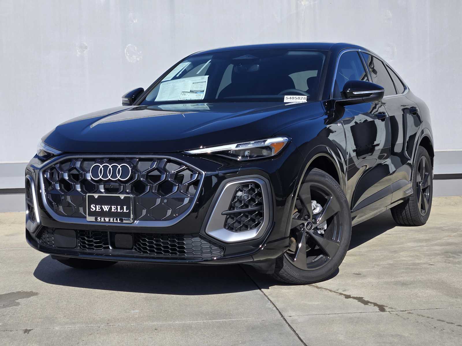 2025 Audi New Q5 Sportback Prestige's photo