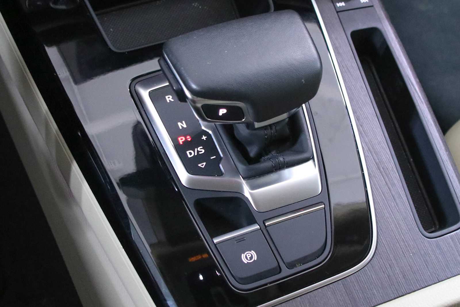 Certified Used 2023 Glacier White Metallic Audi S line Premium image 13