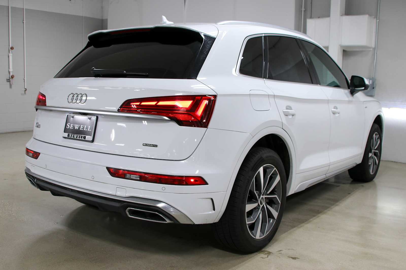 Certified Used 2023 Glacier White Metallic Audi S line Premium image 4
