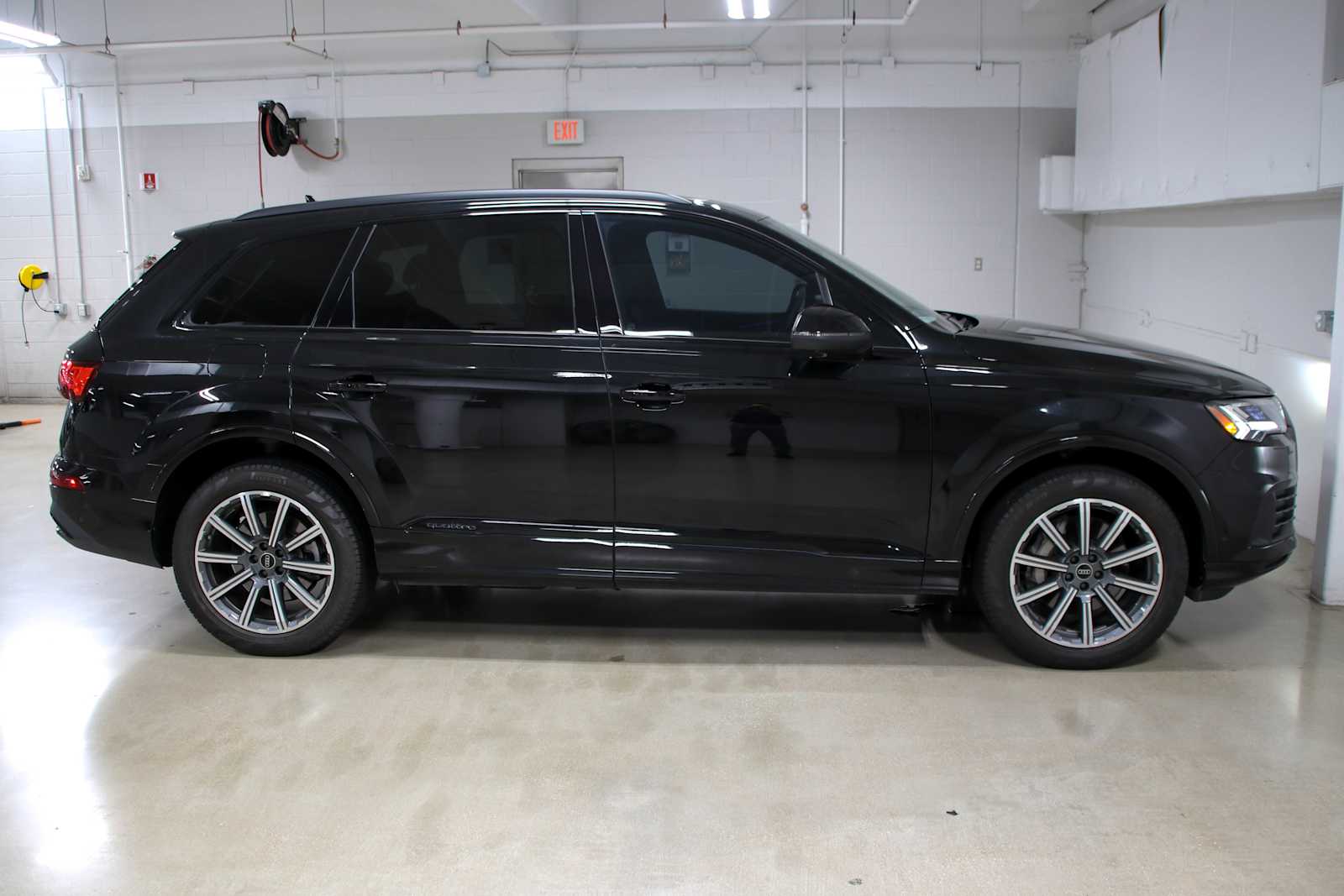 Certified Used 2024 Mythos Black Metallic Audi Premium Plus image 5