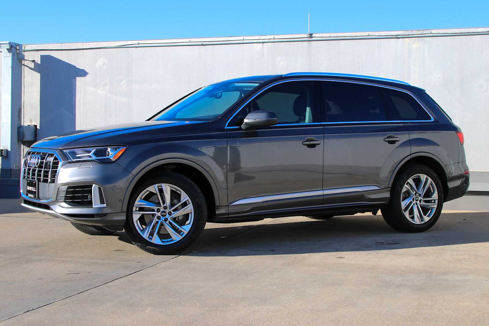 2022 Audi Q7 Premium Plus's photo