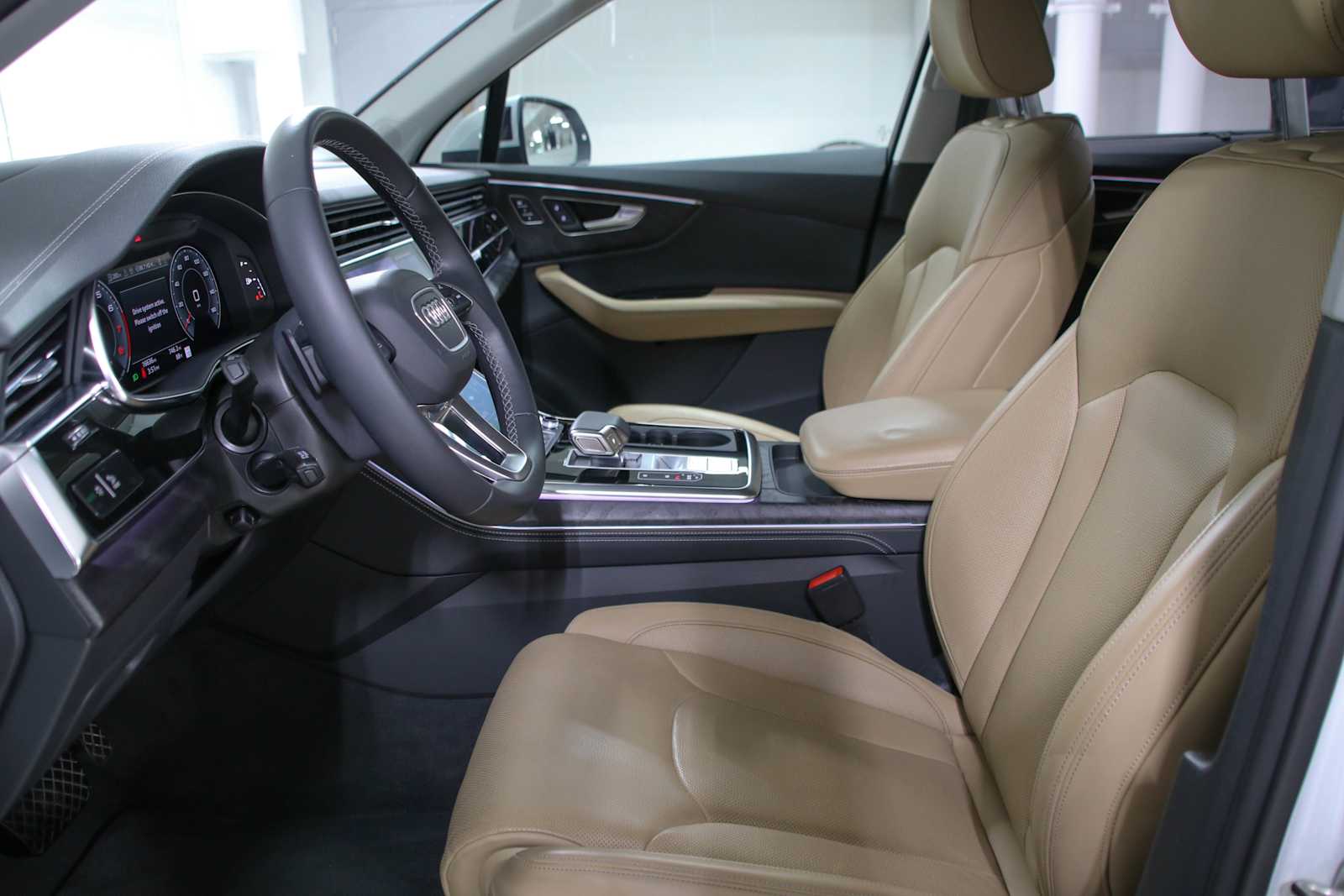 Certified Used 2025 Glacier White Metallic Audi Prestige image 9
