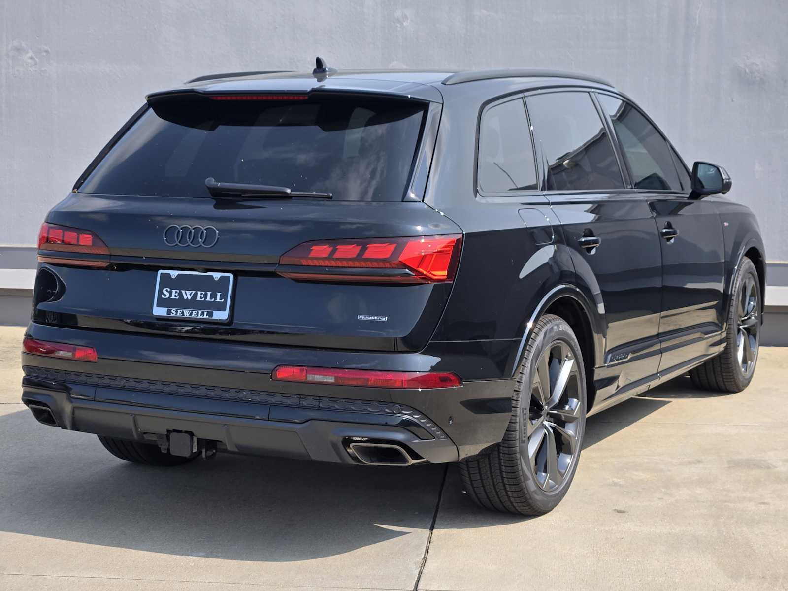 New 2026 BLACK Audi S line Prestige image 3