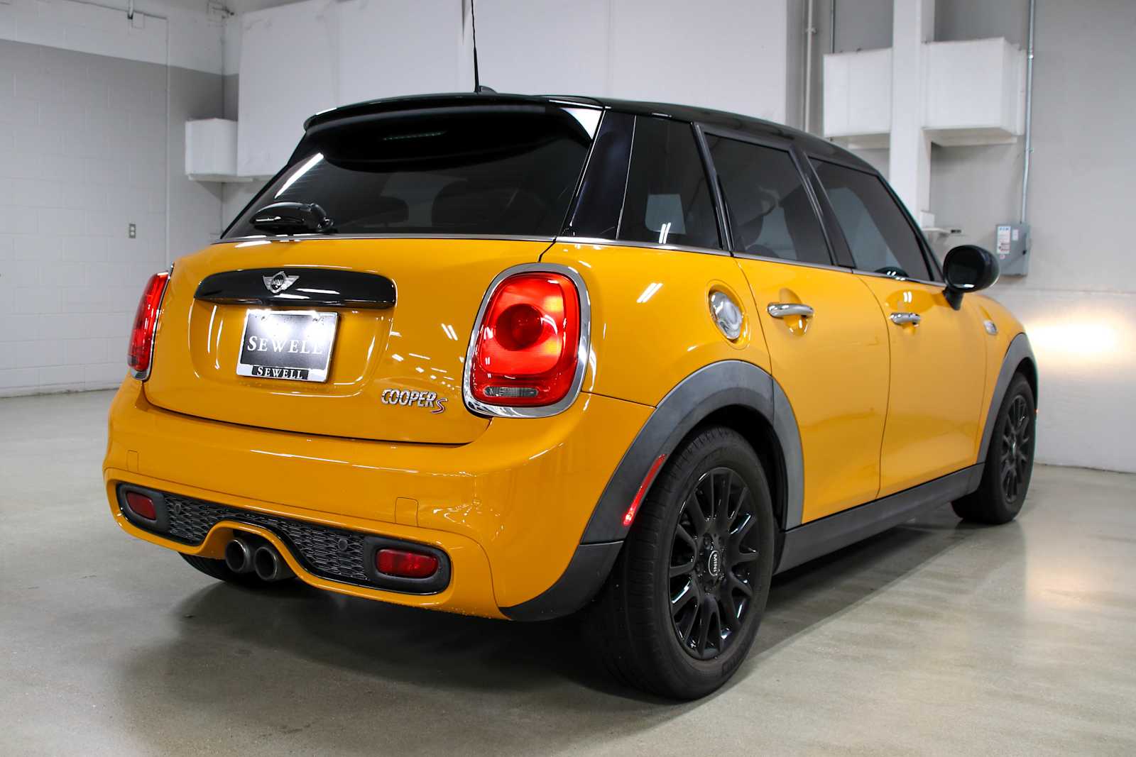car-gallery-5