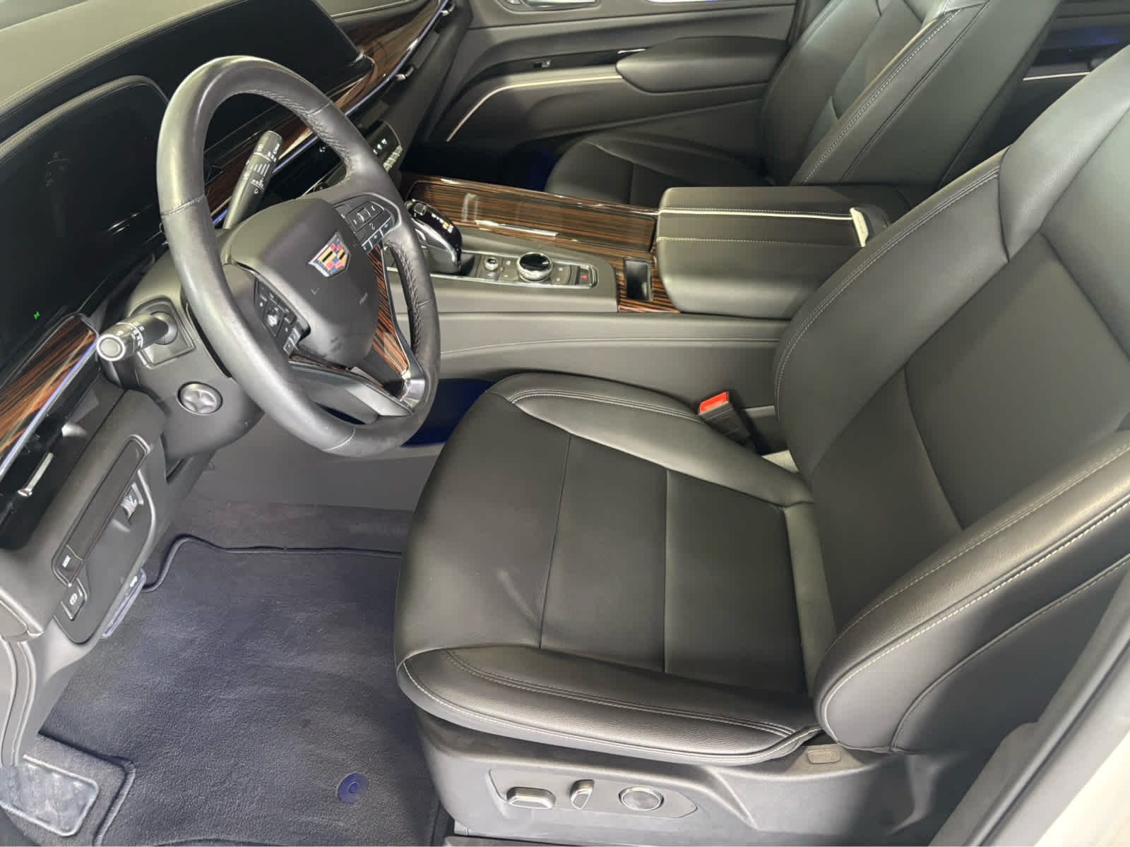 Certified Used 2023 Crystal White Tricoat Cadillac RWD Luxury image 10