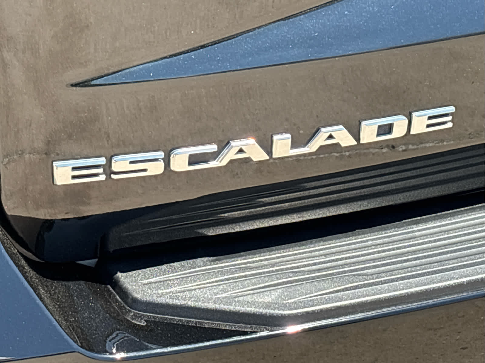 Certified Used 2023 Black Raven Cadillac AWD V-Series image 9