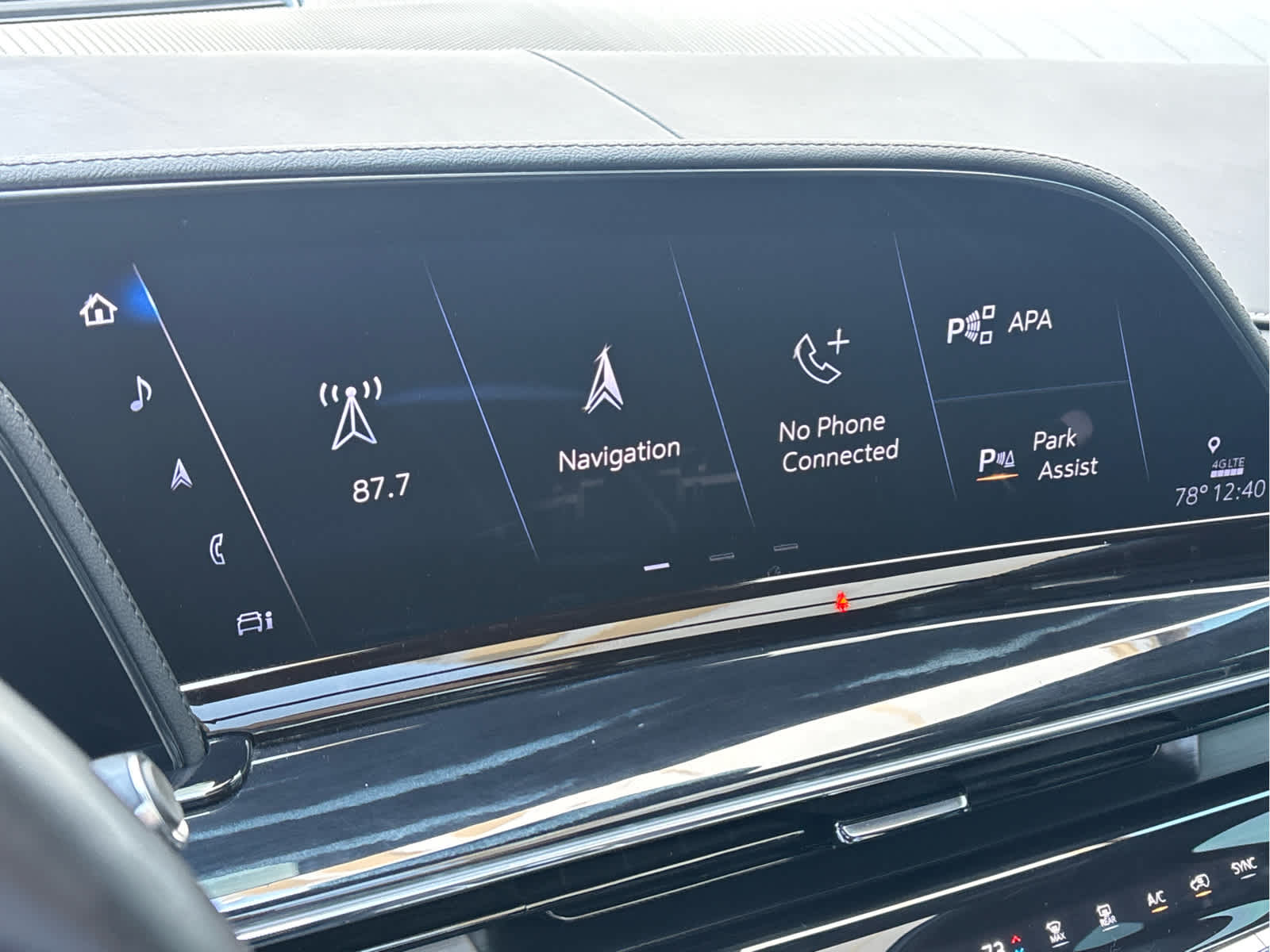 Certified Used 2023 Black Raven Cadillac AWD V-Series image 27