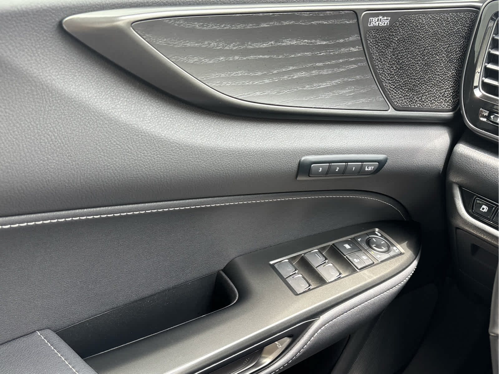 car-gallery-19