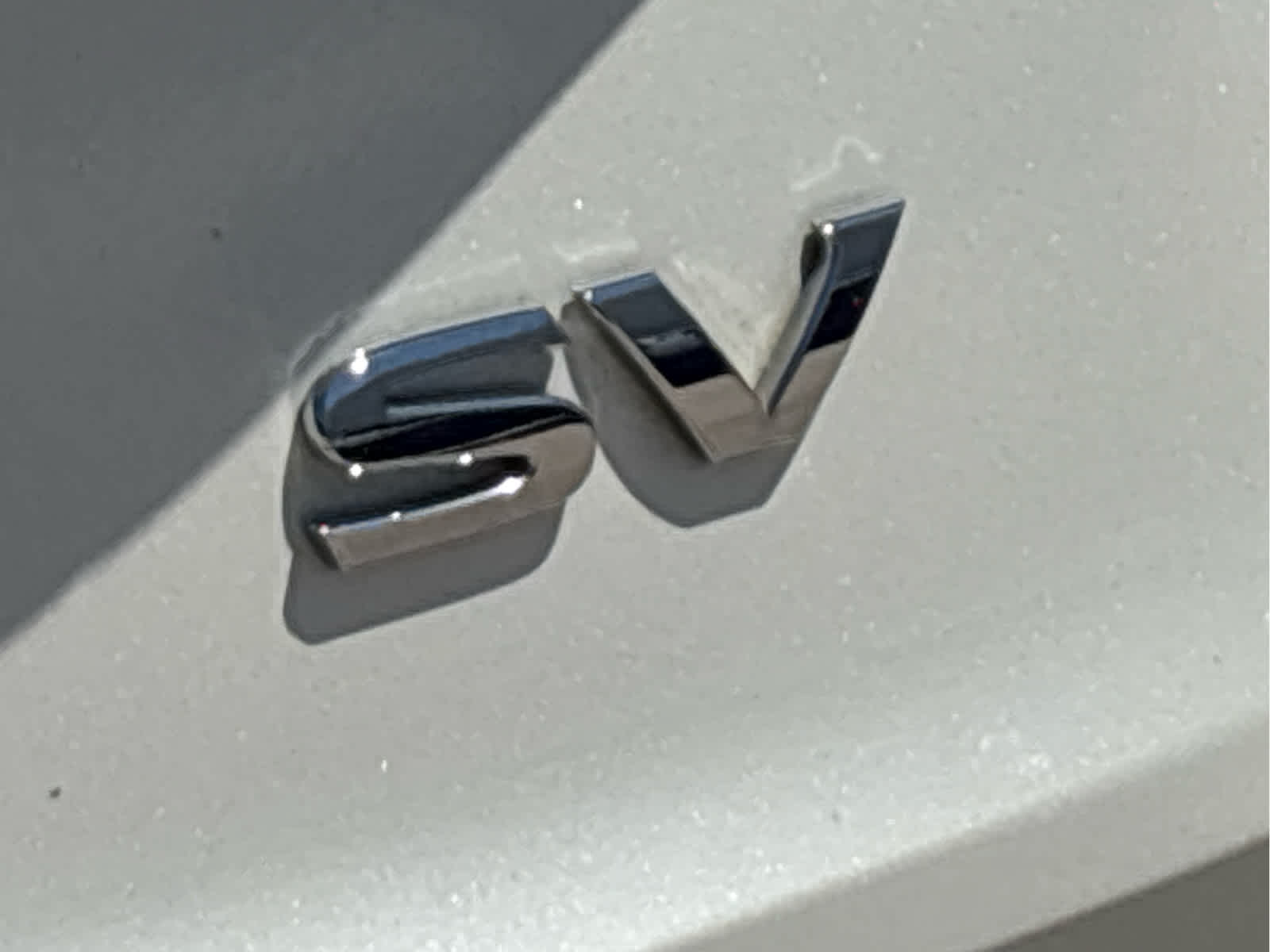 Used 2022 Pearl White Tricoat Nissan SV image 10