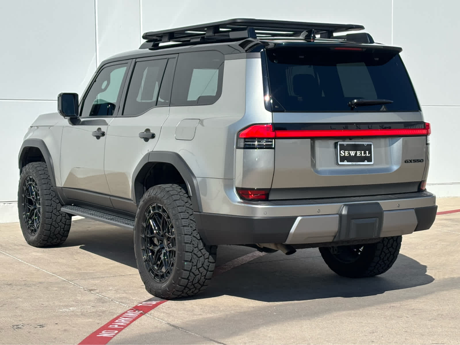 Used 2025  Lexus GX 550 Premium image 6