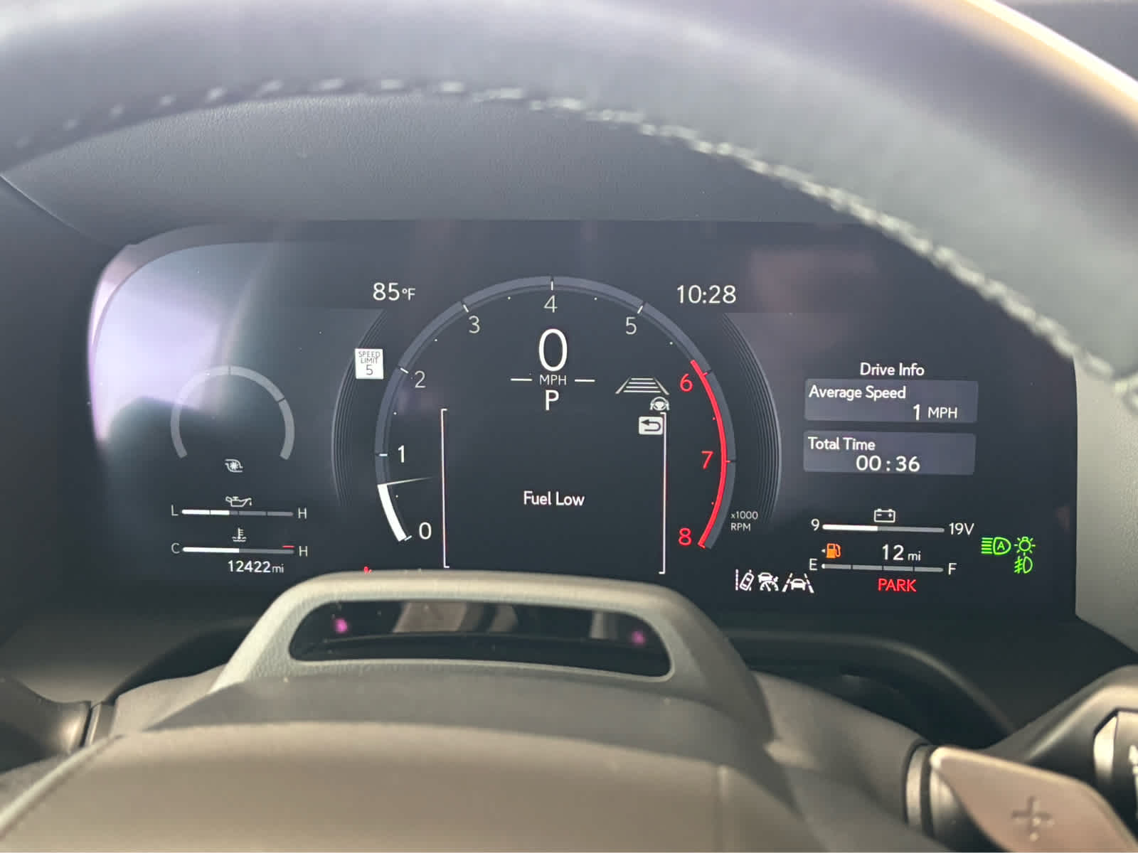 Used 2025  Lexus GX 550 Premium image 16