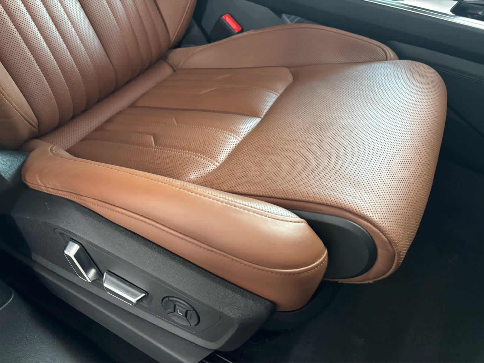 Used 2019 Mythos Black Metallic Audi Prestige image 9