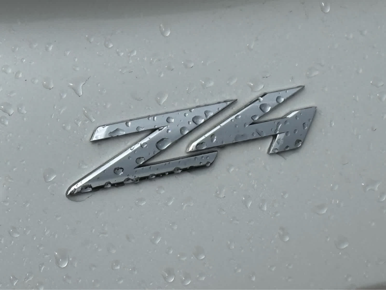Used 2022 Mineral White Metallic BMW sDrive30i image 10