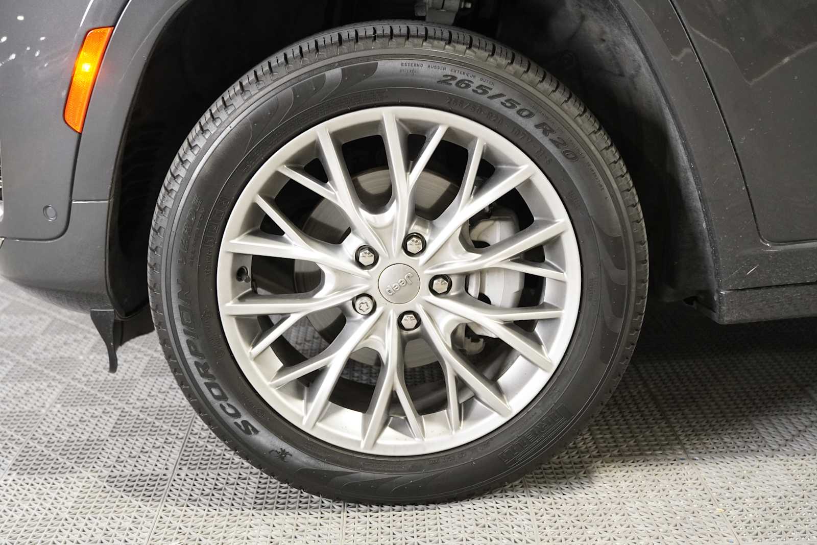 car-gallery-8