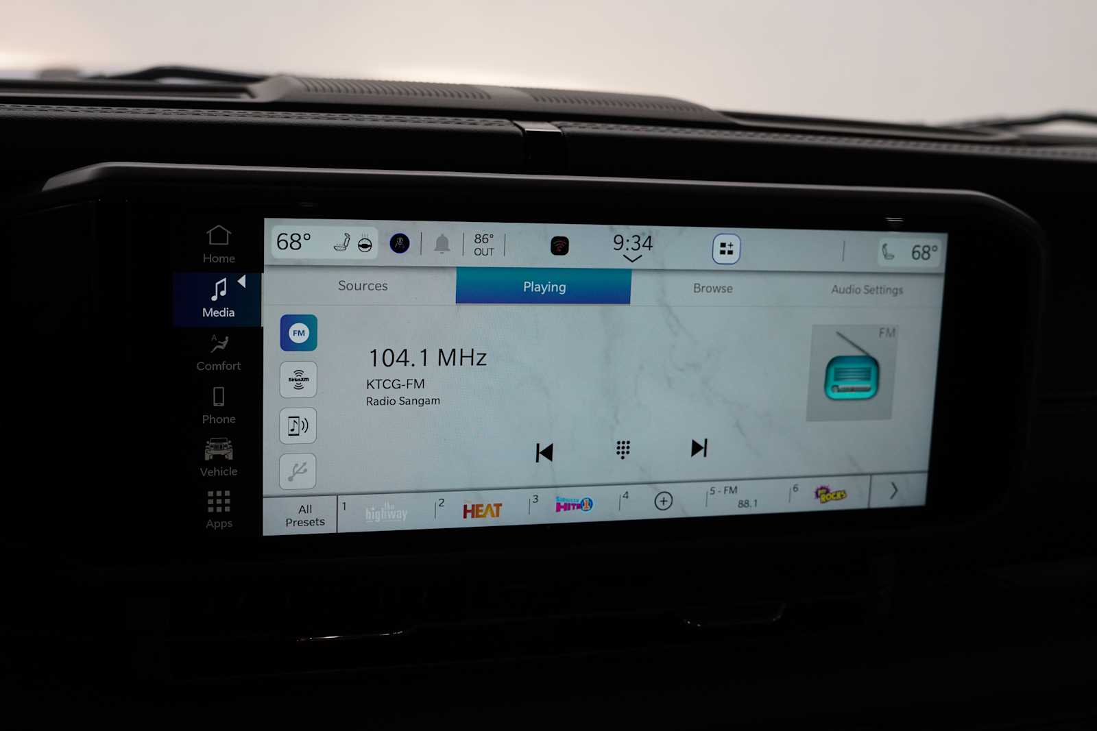 car-gallery-14