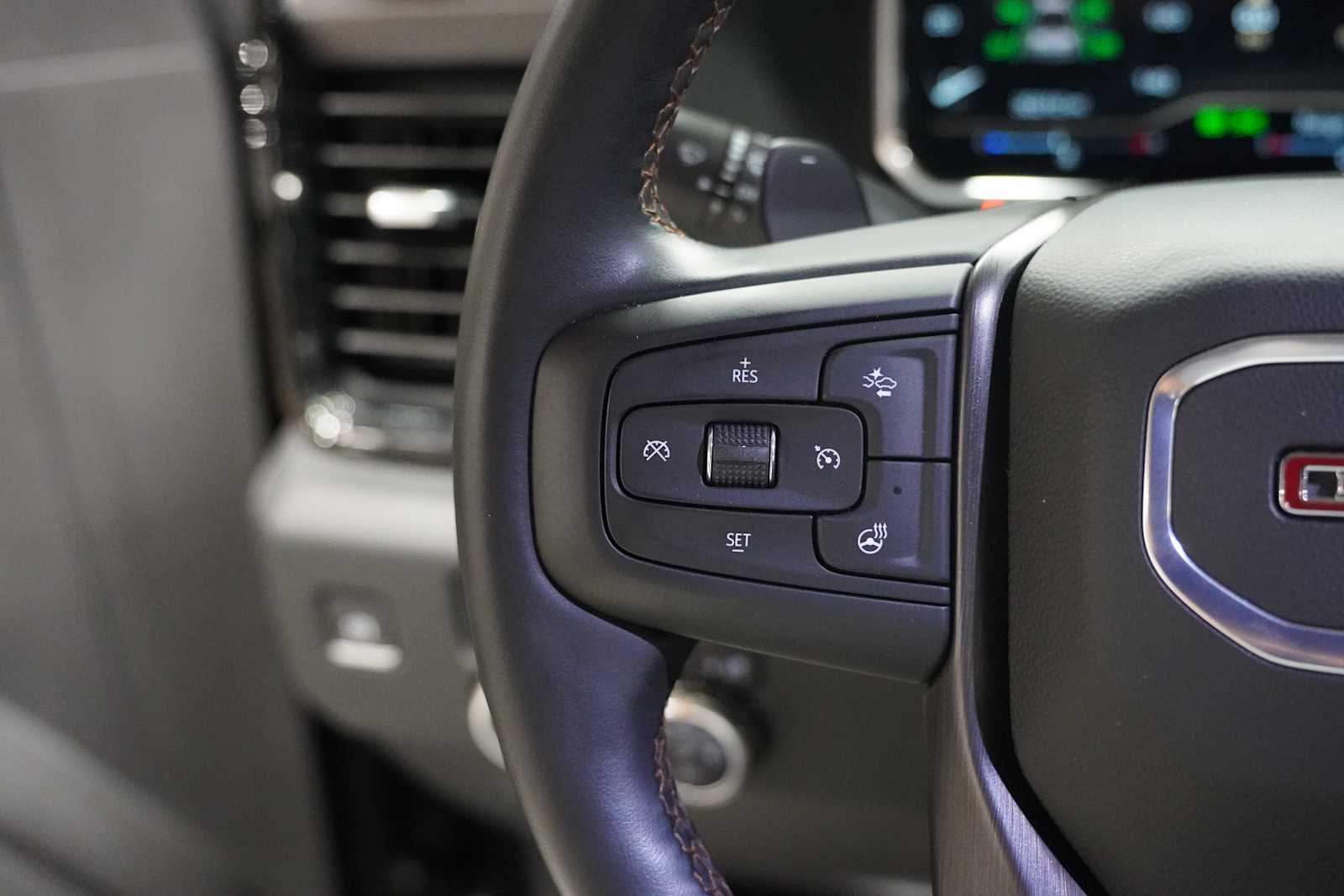 Used 2024 Onyx Black GMC AT4 image 20