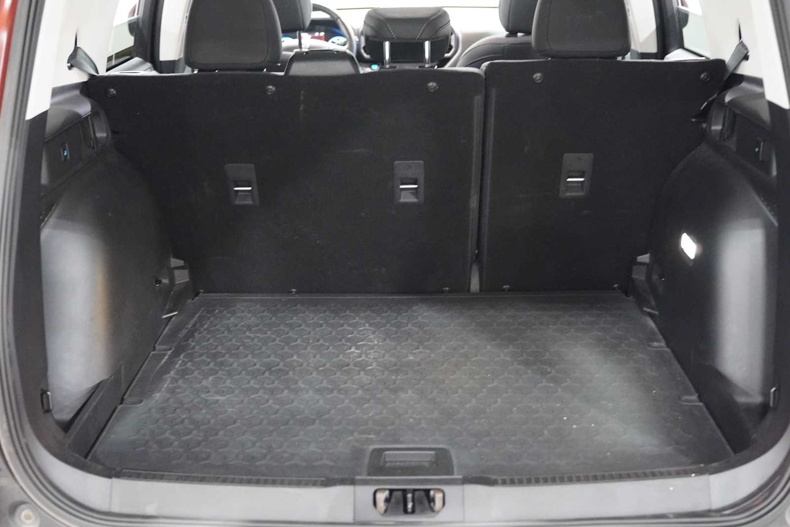 Used 2022 Hot Pepper Red Tinted Clearcoat Ford Big Bend image 23