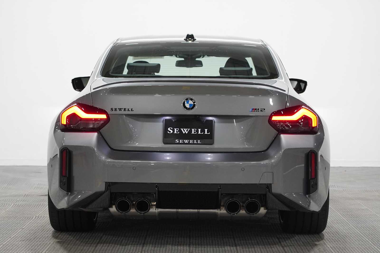 New 2026 Skyscraper Grey Metallic BMW  image 5