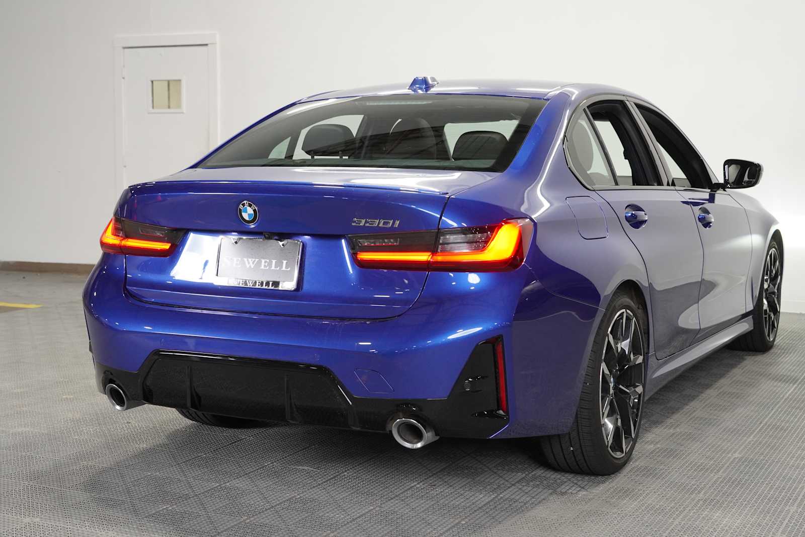 car-gallery-4
