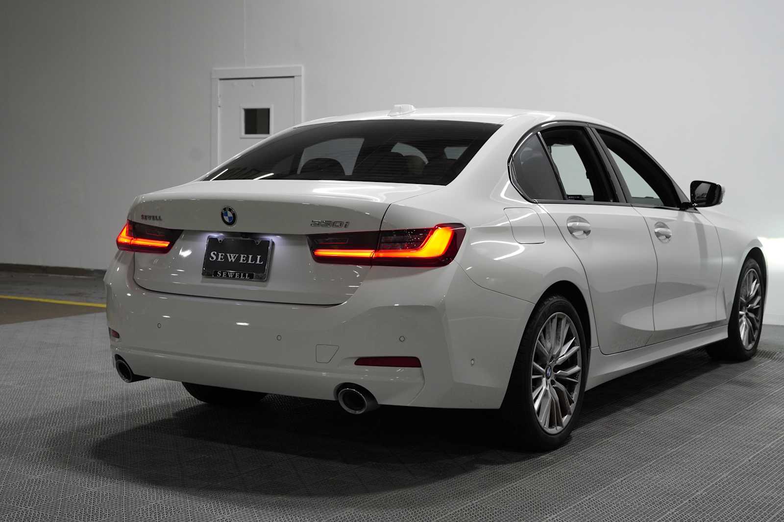 car-gallery-4