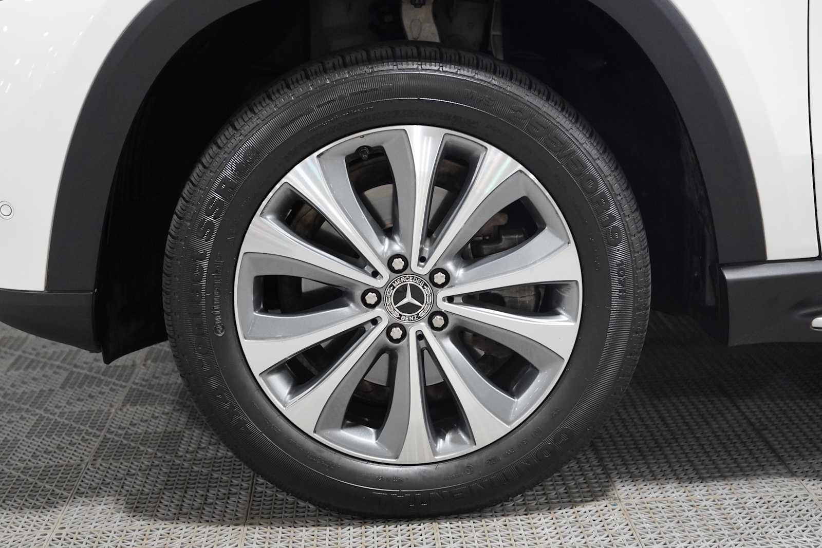 Used 2020 Polar White Mercedes-Benz GLE 350 image 6