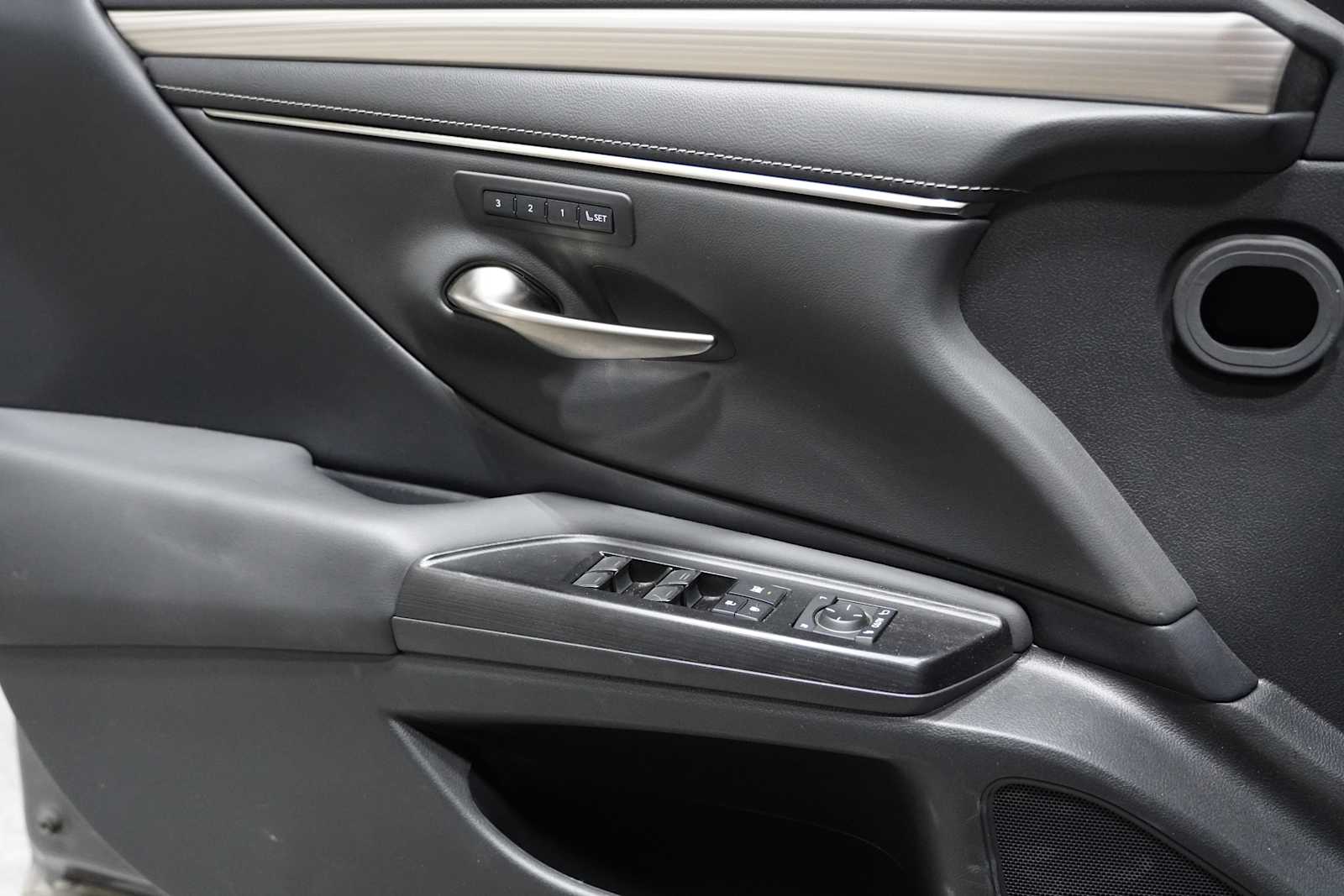 Used 2021 Nebula Gray Pearl Lexus F SPORT image 14