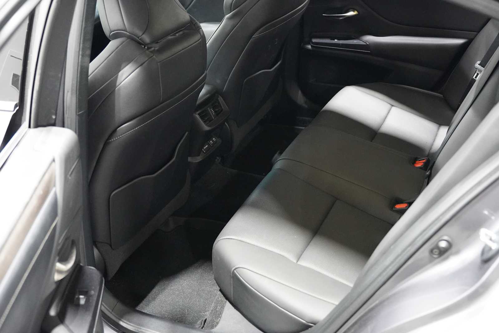 Used 2021 Nebula Gray Pearl Lexus F SPORT image 22