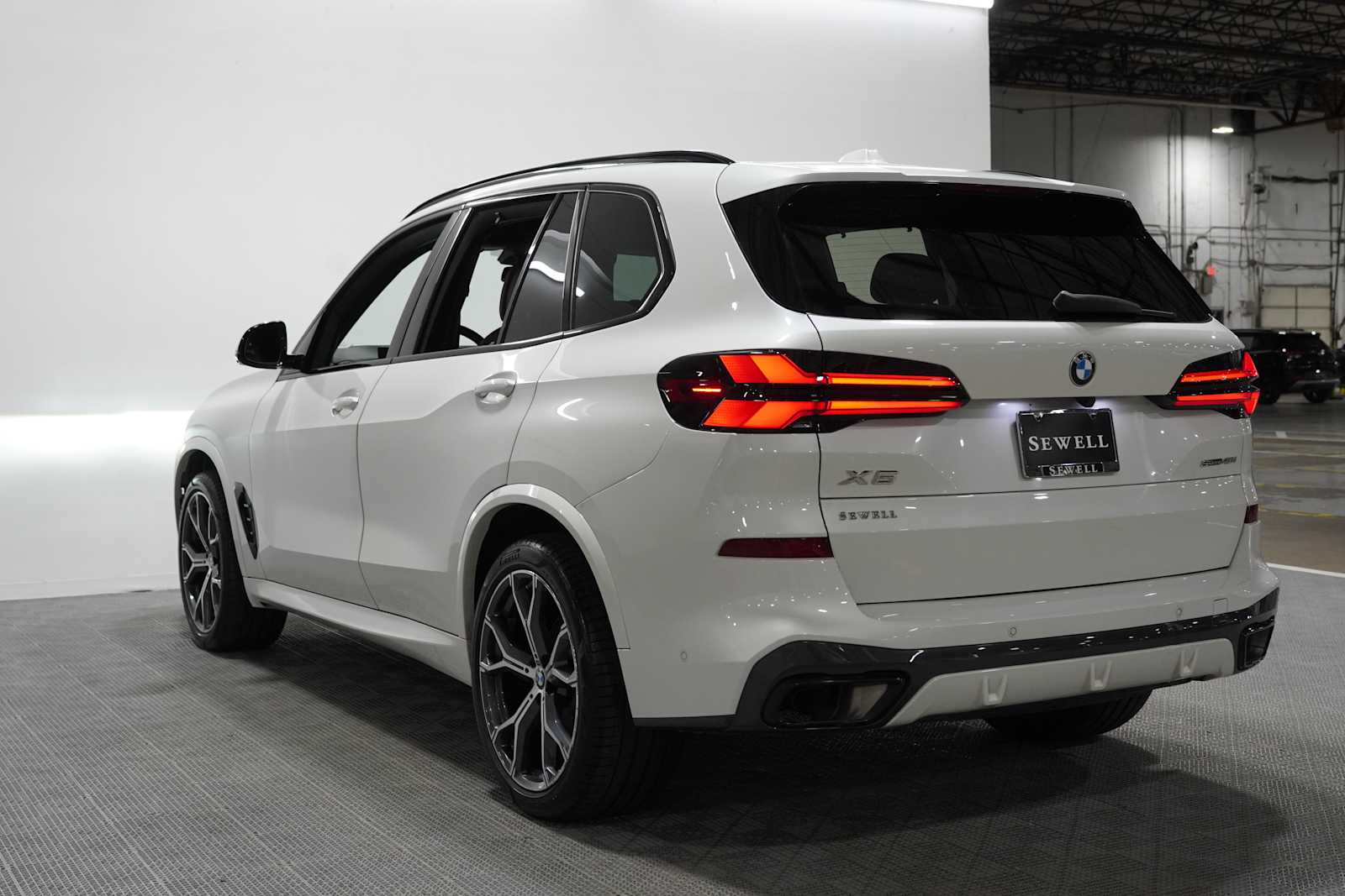 Certified Used 2024 Mineral White Metallic BMW sDrive40i image 6