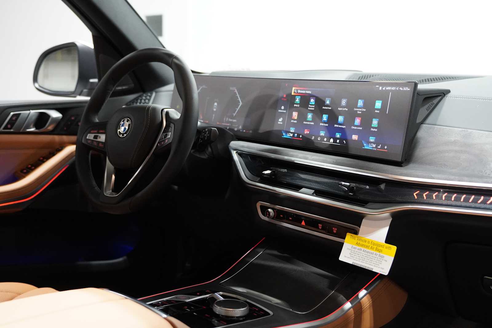 New 2026 Mineral White Metallic BMW sDrive40i image 14
