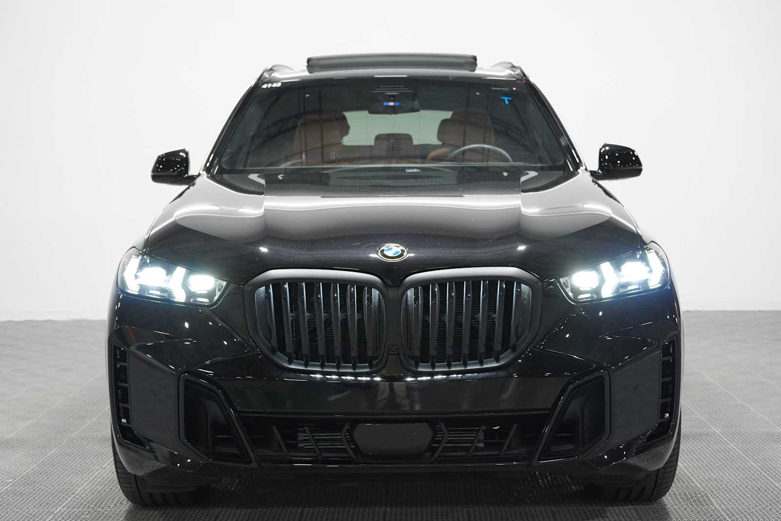 Used 2026 Black Sapphire Metallic BMW xDrive40i image 2