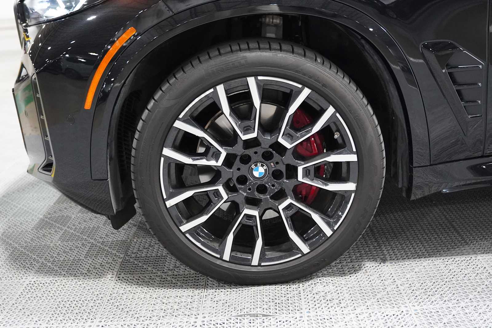 Used 2026 Black Sapphire Metallic BMW xDrive40i image 7