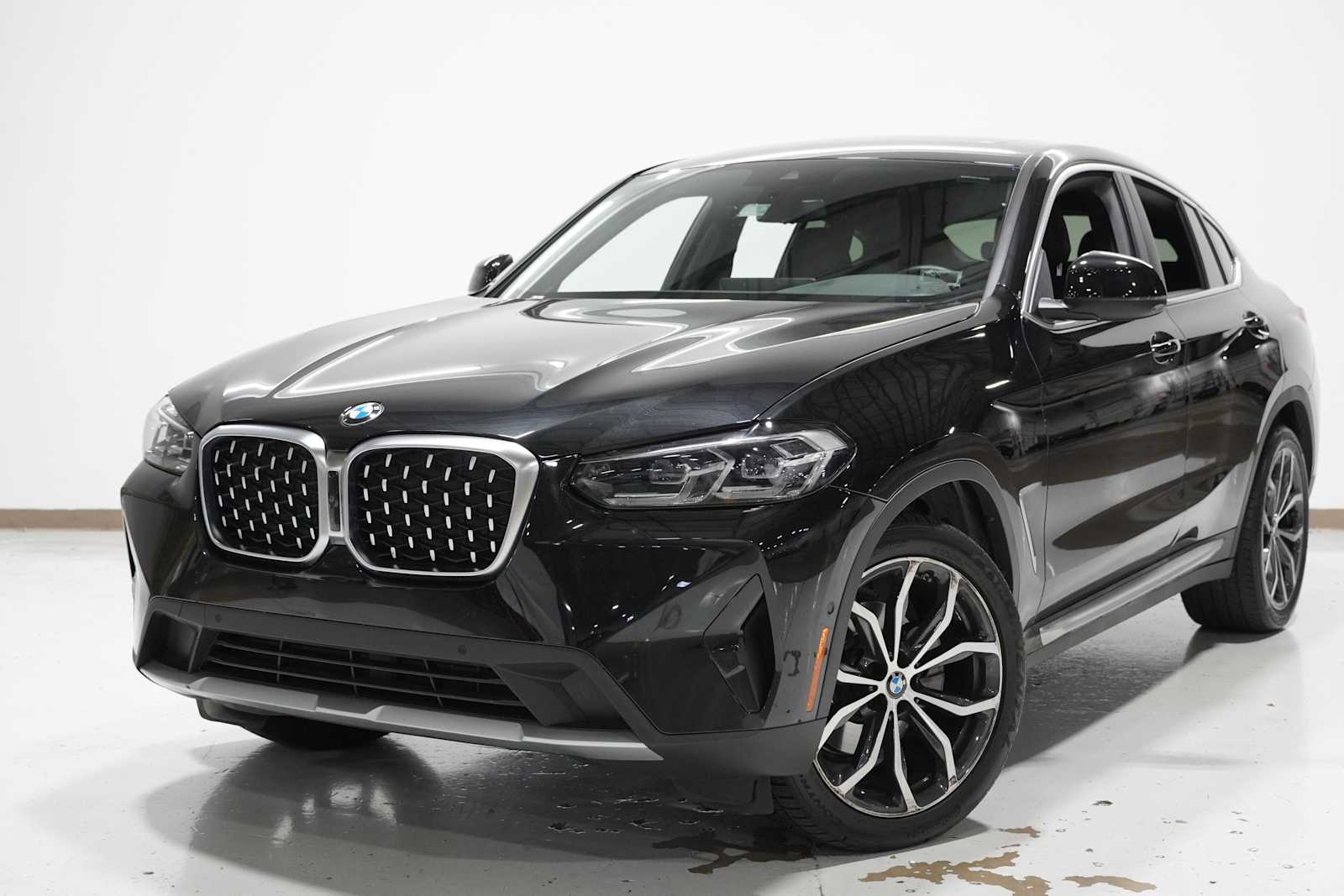 2022 BMW X4 30i