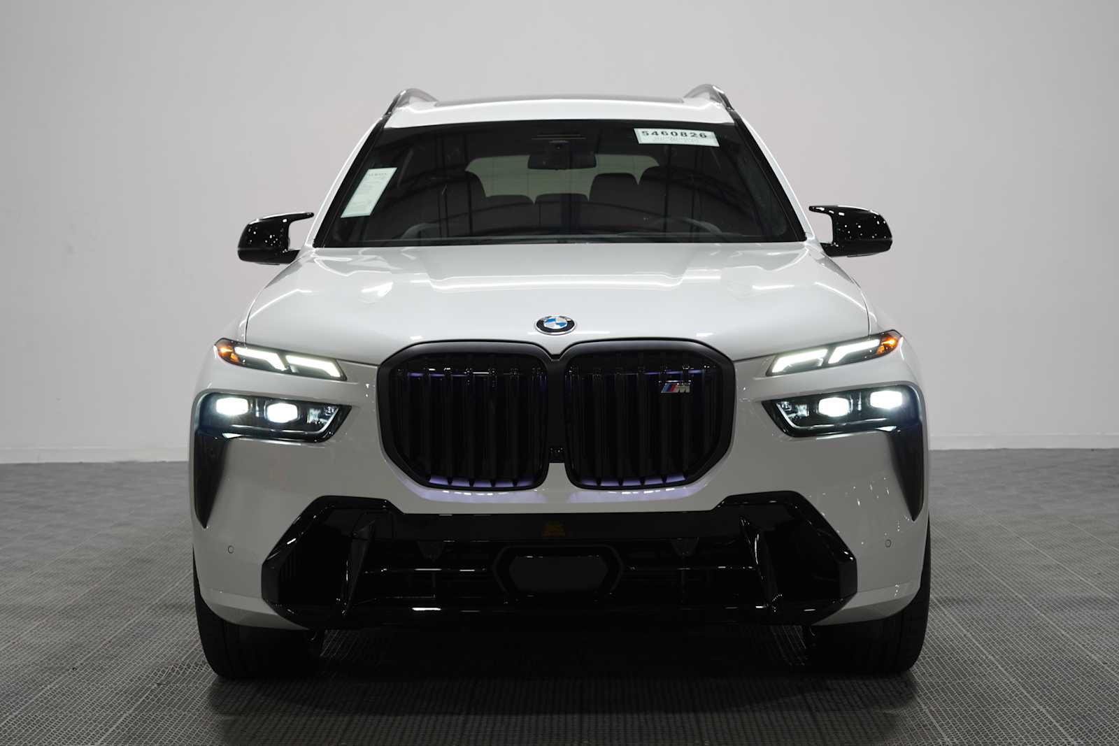 New 2027 Mineral White Metallic BMW M60i image 3