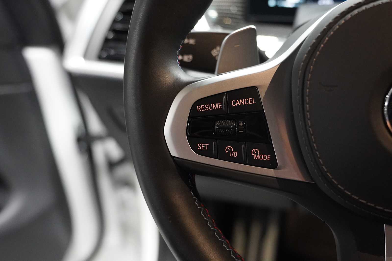 Used 2026 Mineral White Metallic BMW M60i image 21