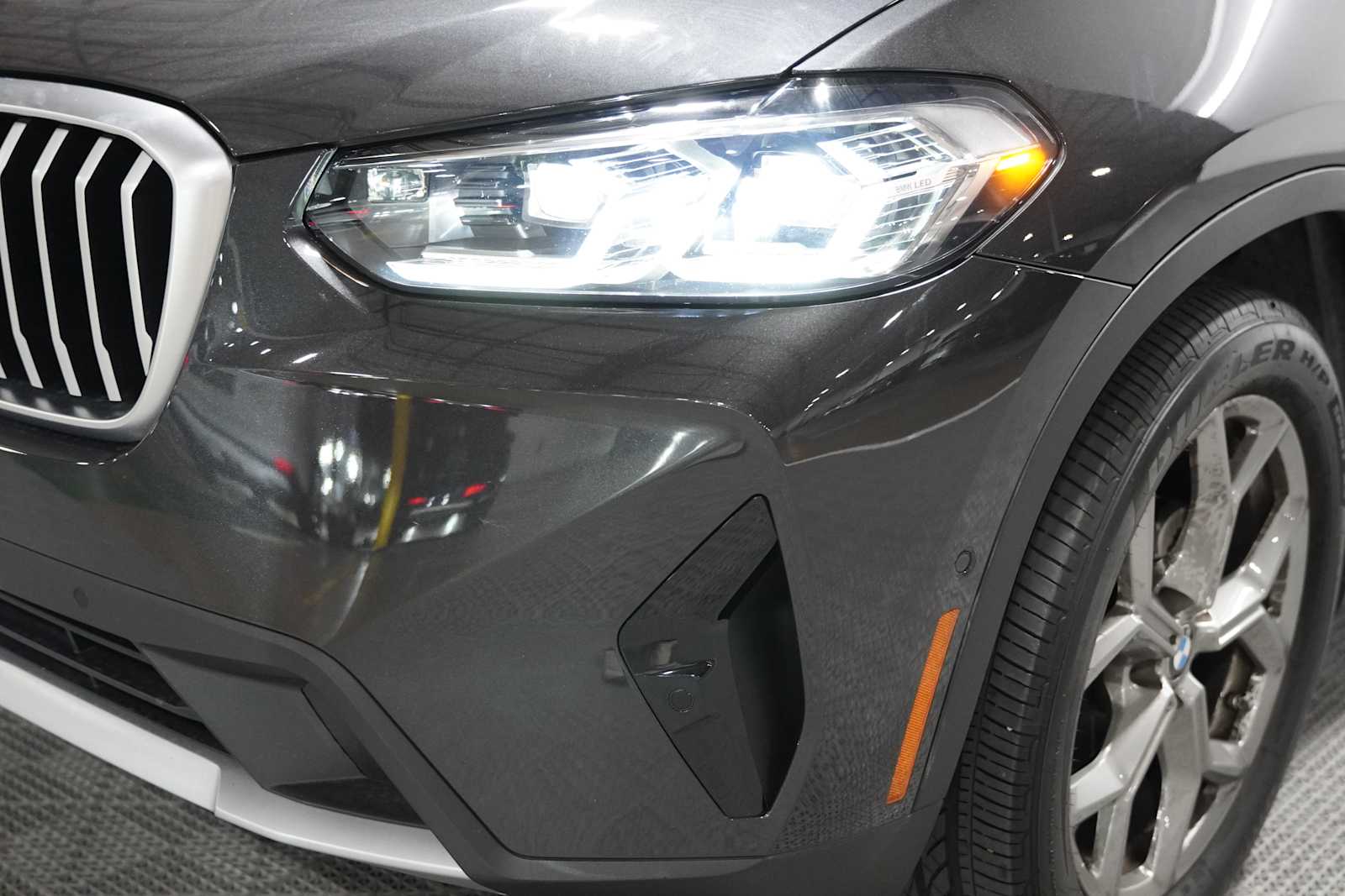 Certified Used 2024 Dark Graphite Metallic BMW sDrive30i image 7