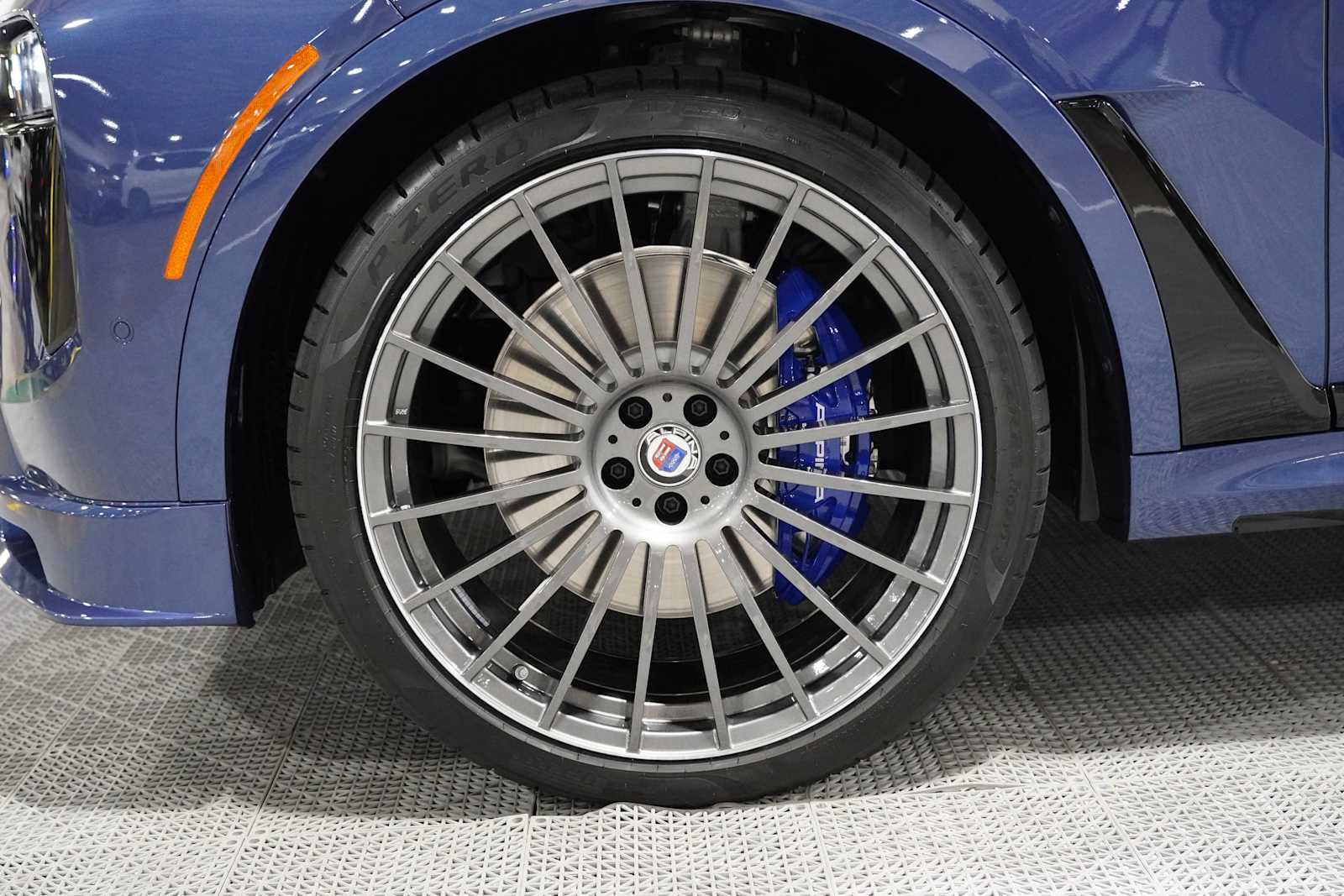 New 2026 ALPINA Blue Metallic BMW ALPINA XB7 image 6
