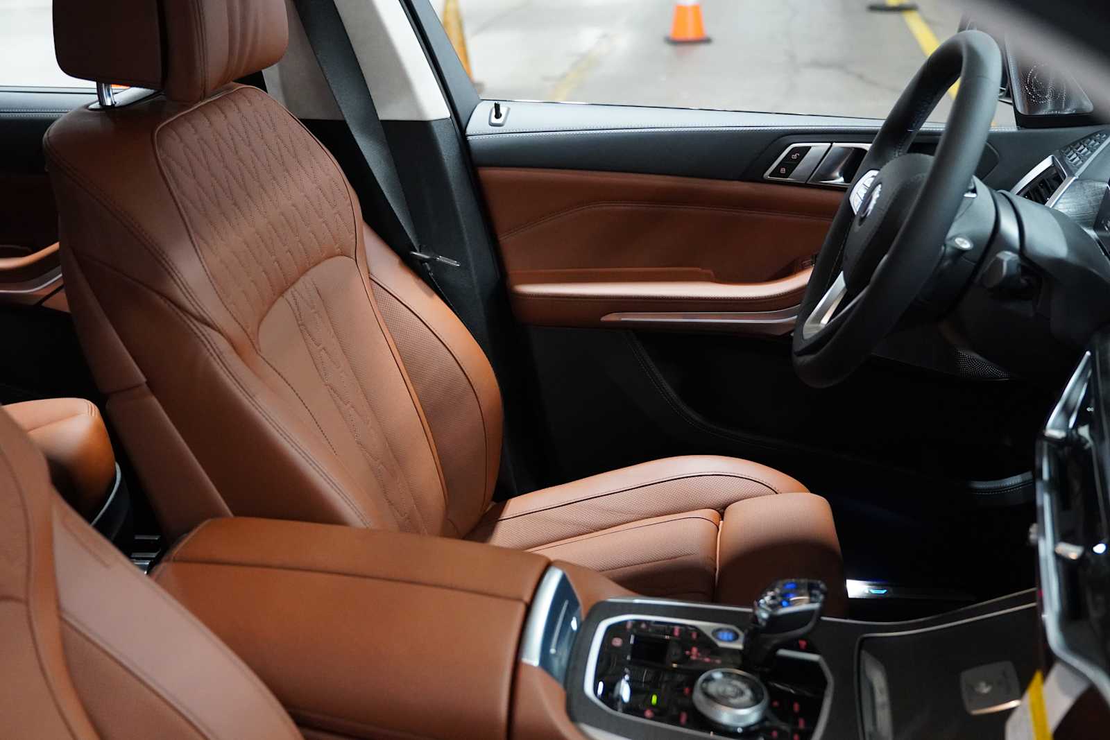 New 2026 ALPINA Blue Metallic BMW ALPINA XB7 image 10
