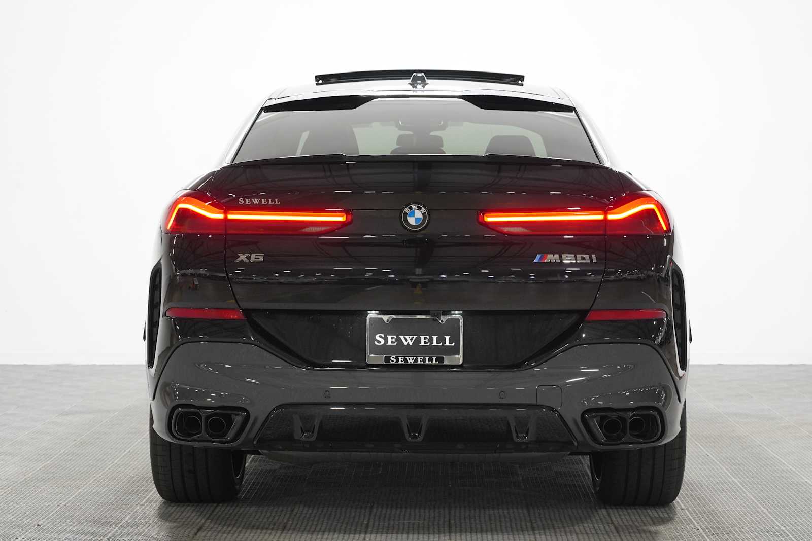 New 2027 Black Sapphire Metallic BMW M60i image 5